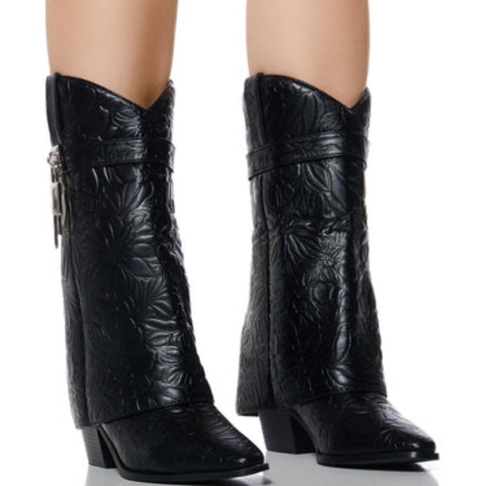 AZALEA WANG " COUNTRY TIDES " EMBOSSED FAUX LEATHER COWBOY BOOTIE( BRAND NEW!!!